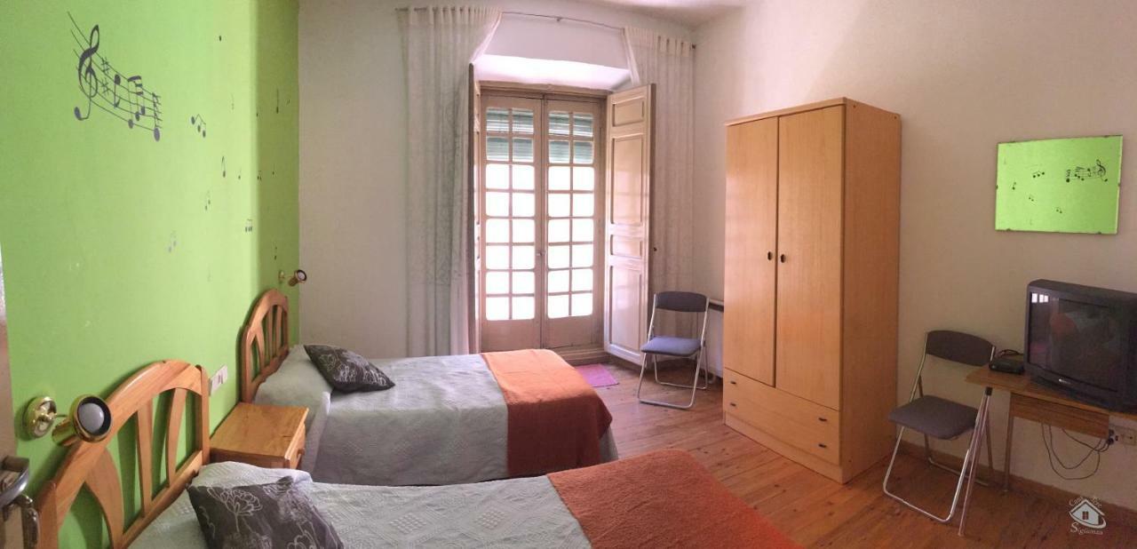 Casa Tere Apartment ซีเกว็นซา ภายนอก รูปภาพ